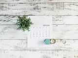 Why Most B2B SaaS Content Calendars Are About as Useful as a Chocolate Teapot