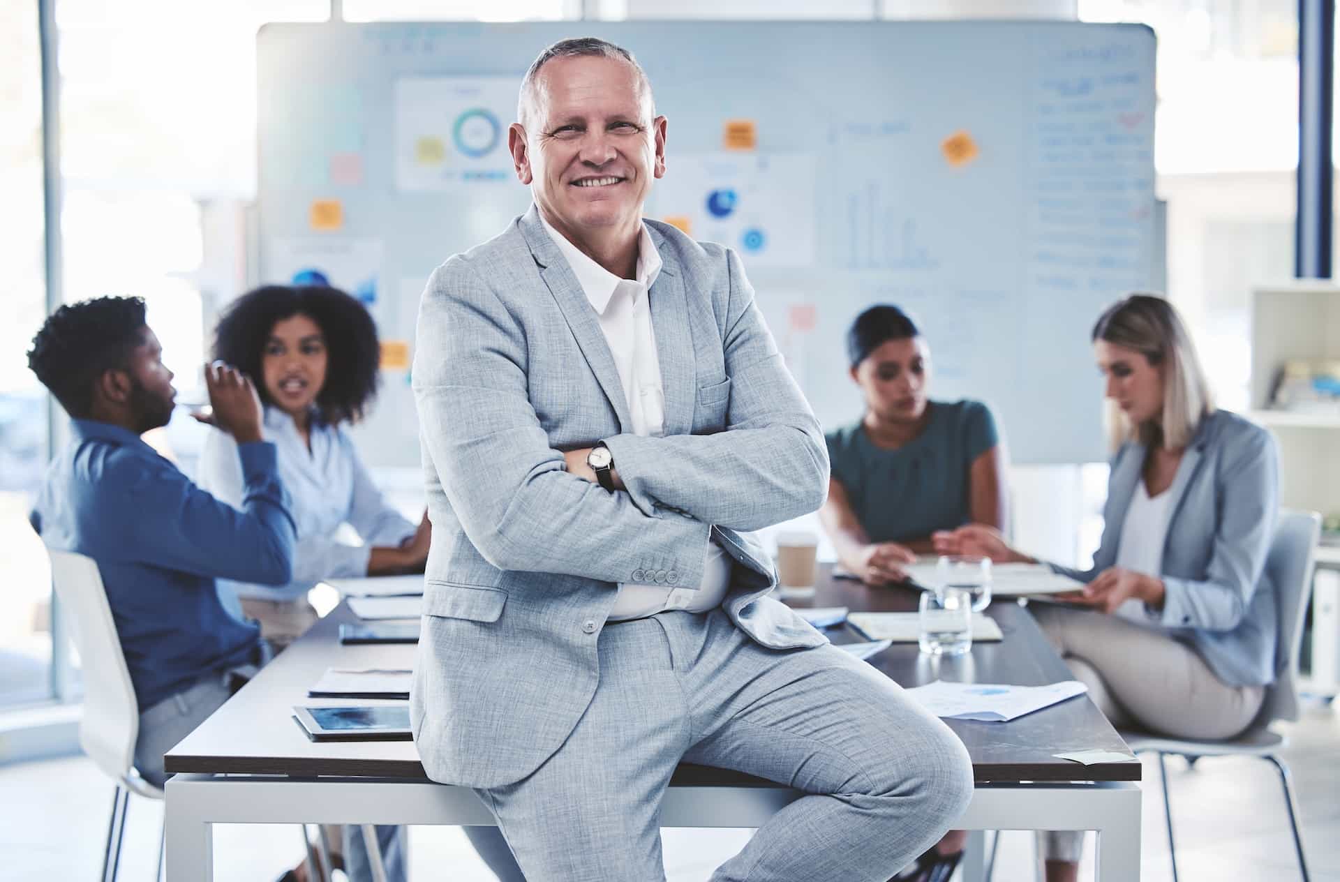 The Comprehensive Guide to the Fractional CMO: Scope, Hiring, and Best Practices