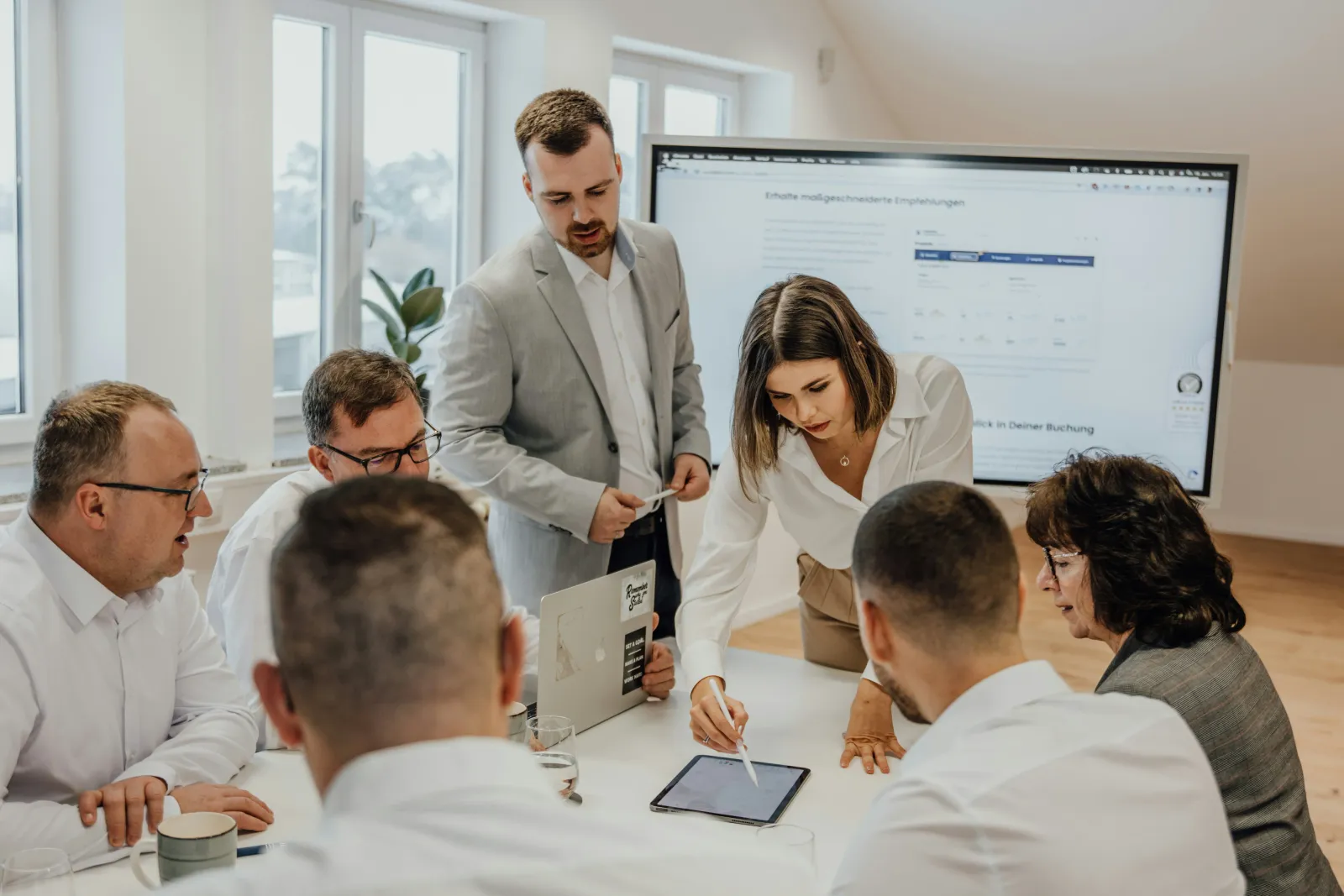 Pay Per Lead Generation Companies: Are They Worth Your Investment?