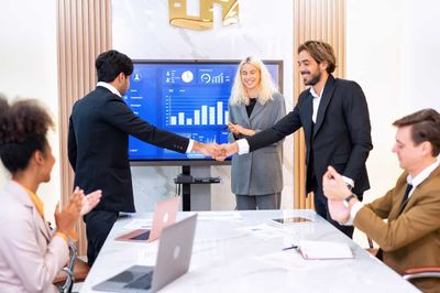 Effective Pipeline Generation Strategies for B2B Businesses