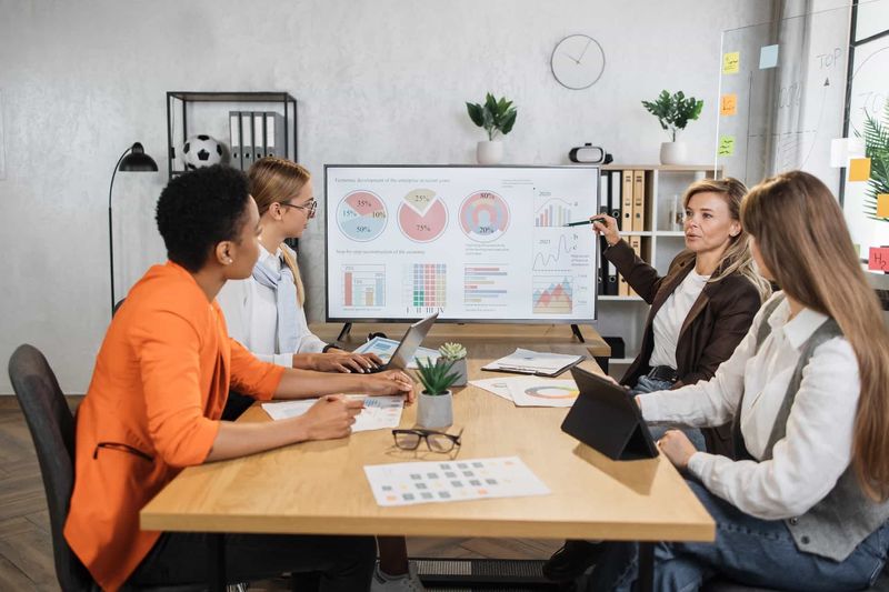 Modern Demand Gen: Cutting Through the Noise
